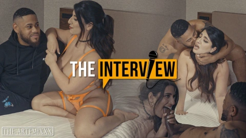 Sarah: Intimate Interview with Stunning Arabic Beauty