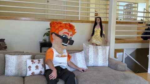 Scarlett Rosewood Gives Porn Dude Some In-Home Care